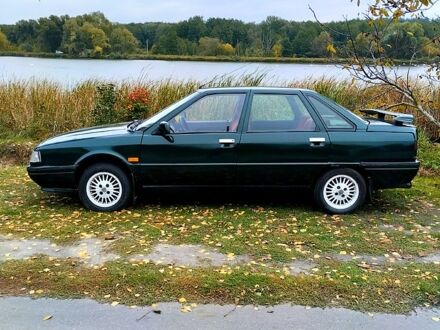 Рено 21 1992 у Тараще на Automoto.ua Рено 21, об'ємом двигуна 2.1 л та пробігом 0 тис. км за 1100 $, фото 1 на Automoto.ua