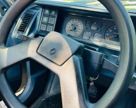 Серый Рено 21, объемом двигателя 1.7 л и пробегом 1 тыс. км за 1300 $, фото 7 на Automoto.ua