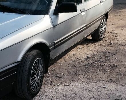 Серый Рено 21, объемом двигателя 2 л и пробегом 256 тыс. км за 300 $, фото 1 на Automoto.ua