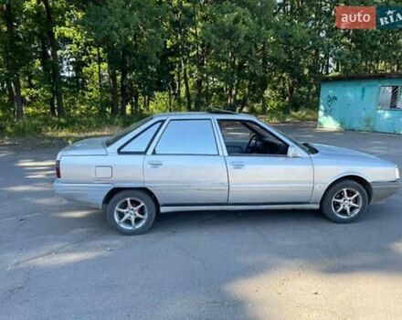 Серый Рено 21, объемом двигателя 0 л и пробегом 150 тыс. км за 600 $, фото 2 на Automoto.ua