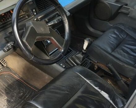 Серый Рено 21, объемом двигателя 2 л и пробегом 256 тыс. км за 300 $, фото 4 на Automoto.ua