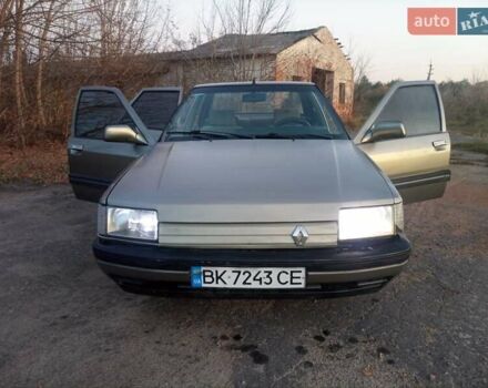 Серый Рено 21, объемом двигателя 1.7 л и пробегом 216 тыс. км за 899 $, фото 29 на Automoto.ua