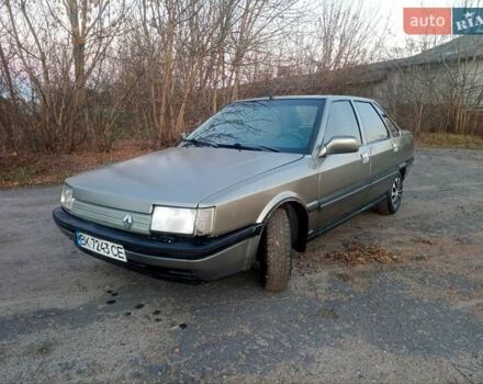 Серый Рено 21, объемом двигателя 1.7 л и пробегом 216 тыс. км за 999 $, фото 9 на Automoto.ua