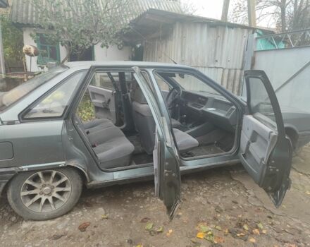 Рено 21 1988 в Житомире на Automoto.ua Серый Рено 21, объемом двигателя 1.7 л и пробегом 269 тыс. км за 550 $, фото 5 на Automoto.ua