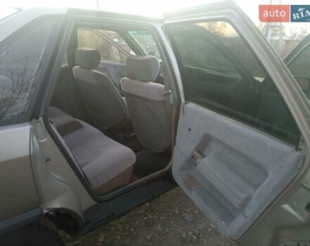 Серый Рено 21, объемом двигателя 1.7 л и пробегом 216 тыс. км за 999 $, фото 18 на Automoto.ua