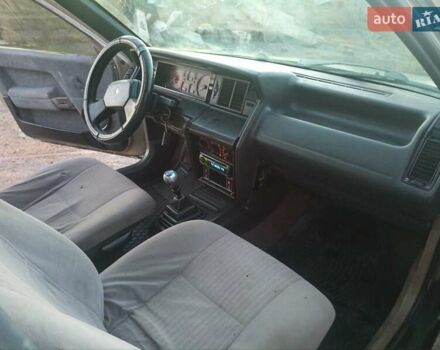 Серый Рено 21, объемом двигателя 1.7 л и пробегом 216 тыс. км за 999 $, фото 17 на Automoto.ua