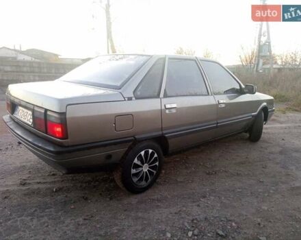 Серый Рено 21, объемом двигателя 1.7 л и пробегом 216 тыс. км за 899 $, фото 3 на Automoto.ua