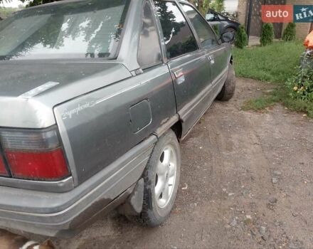 Серый Рено 21, объемом двигателя 1.72 л и пробегом 208 тыс. км за 300 $, фото 7 на Automoto.ua
