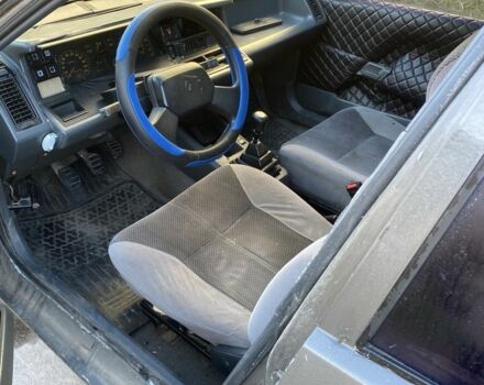 Серый Рено 21, объемом двигателя 1.7 л и пробегом 60 тыс. км за 400 $, фото 5 на Automoto.ua