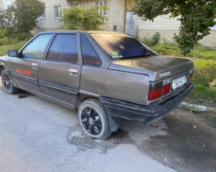 Серый Рено 21, объемом двигателя 1.7 л и пробегом 60 тыс. км за 400 $, фото 6 на Automoto.ua