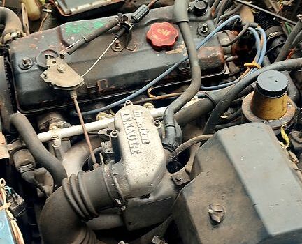 Серый Рено 21, объемом двигателя 2 л и пробегом 274 тыс. км за 700 $, фото 3 на Automoto.ua