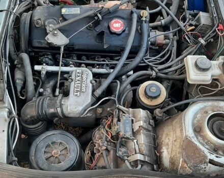 Сірий Рено 21, об'ємом двигуна 2.2 л та пробігом 300 тис. км за 700 $, фото 1 на Automoto.ua