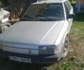 Серый Рено 21, объемом двигателя 2.1 л и пробегом 320 тыс. км за 653 $, фото 1 на Automoto.ua