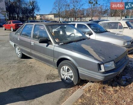 Серый Рено 21, объемом двигателя 2 л и пробегом 222 тыс. км за 550 $, фото 1 на Automoto.ua