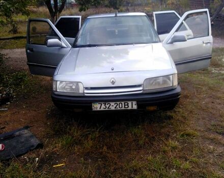 Сірий Рено 21, об'ємом двигуна 1.7 л та пробігом 0 тис. км за 700 $, фото 1 на Automoto.ua