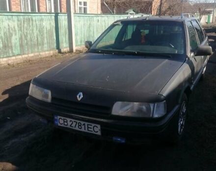 Серый Рено 21, объемом двигателя 1.7 л и пробегом 300 тыс. км за 1300 $, фото 1 на Automoto.ua