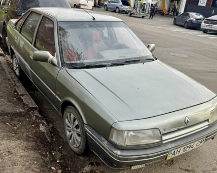 Серый Рено 21, объемом двигателя 1.7 л и пробегом 300 тыс. км за 499 $, фото 1 на Automoto.ua
