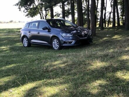 Серый Рено 21, объемом двигателя 1.5 л и пробегом 225 тыс. км за 13300 $, фото 1 на Automoto.ua