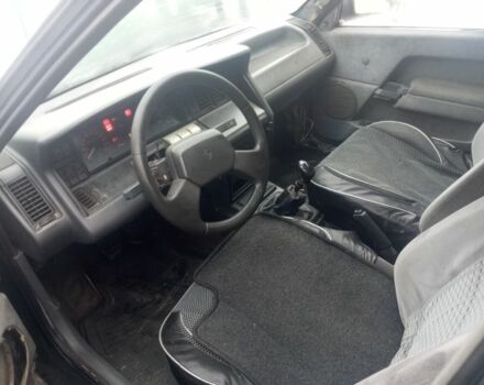 Синий Рено 21, объемом двигателя 2 л и пробегом 450 тыс. км за 500 $, фото 5 на Automoto.ua