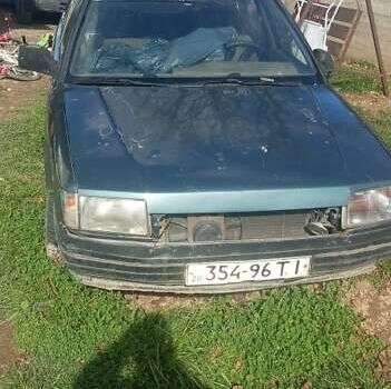 Рено 21 1987 в Ивано-Франковске на Automoto.ua Синий Рено 21, объемом двигателя 0 л и пробегом 354 тыс. км за 500 $, фото 1 на Automoto.ua