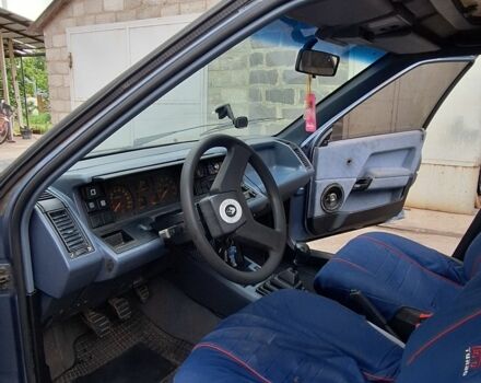 Синий Рено 21, объемом двигателя 1 л и пробегом 3 тыс. км за 800 $, фото 3 на Automoto.ua