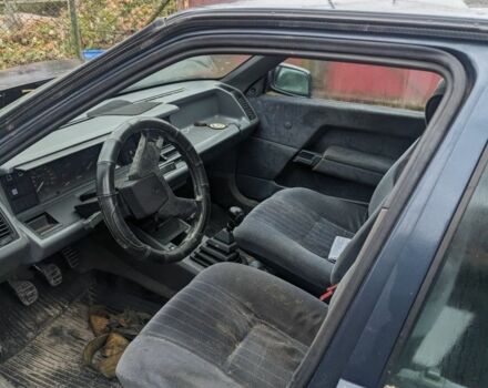 Синий Рено 21, объемом двигателя 1.7 л и пробегом 128 тыс. км за 261 $, фото 5 на Automoto.ua