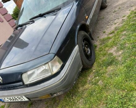 Синий Рено 21, объемом двигателя 1.7 л и пробегом 235 тыс. км за 650 $, фото 5 на Automoto.ua