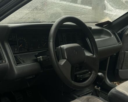 Синий Рено 21, объемом двигателя 1.8 л и пробегом 333 тыс. км за 550 $, фото 11 на Automoto.ua
