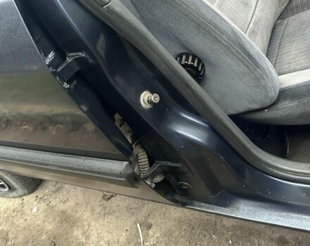 Синий Рено 21, объемом двигателя 1.8 л и пробегом 333 тыс. км за 550 $, фото 15 на Automoto.ua