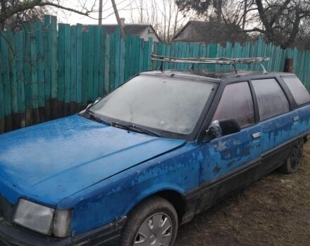 Синий Рено 21, объемом двигателя 2 л и пробегом 300 тыс. км за 309 $, фото 2 на Automoto.ua