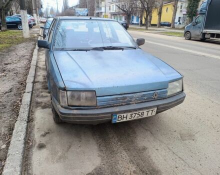 Синий Рено 21, объемом двигателя 1.7 л и пробегом 3 тыс. км за 381 $, фото 1 на Automoto.ua