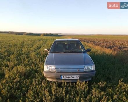 Синий Рено 21, объемом двигателя 1.7 л и пробегом 211 тыс. км за 1300 $, фото 1 на Automoto.ua