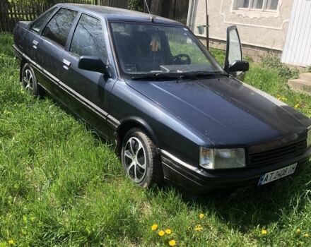 Синій Рено 21, об'ємом двигуна 1.7 л та пробігом 200 тис. км за 800 $, фото 1 на Automoto.ua
