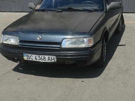 Синий Рено 21, объемом двигателя 1.8 л и пробегом 30 тыс. км за 1000 $, фото 1 на Automoto.ua