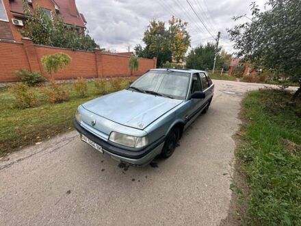 Рено 21 1991 в Харькове на Automoto.ua Синий Рено 21, объемом двигателя 1.7 л и пробегом 240 тыс. км за 550 $, фото 1 на Automoto.ua