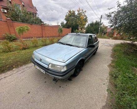 Синий Рено 21, объемом двигателя 1.7 л и пробегом 240 тыс. км за 550 $, фото 1 на Automoto.ua