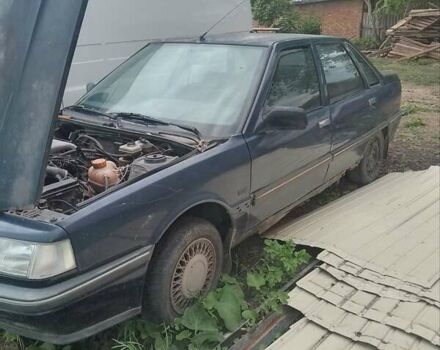 Синий Рено 21, объемом двигателя 1.7 л и пробегом 251 тыс. км за 450 $, фото 1 на Automoto.ua