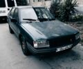 Зеленый Рено 21, объемом двигателя 2.1 л и пробегом 300 тыс. км за 555 $, фото 1 на Automoto.ua