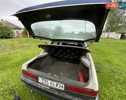 Белый Рено 25, объемом двигателя 2.2 л и пробегом 430 тыс. км за 750 $, фото 16 на Automoto.ua