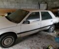Білий Рено 25, об'ємом двигуна 2 л та пробігом 300 тис. км за 827 $, фото 1 на Automoto.ua