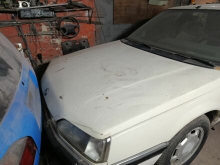 Рено 25 1990 в Одессе на Automoto.ua Белый Рено 25, объемом двигателя 2.8 л и пробегом 242 тыс. км за 700 $, фото 1 на Automoto.ua