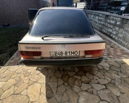 Бежевый Рено 25, объемом двигателя 0 л и пробегом 3 тыс. км за 1100 $, фото 6 на Automoto.ua