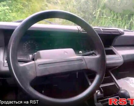 Рено 25 1986 у Славянске на Automoto.ua Чорний Рено 25, об'ємом двигуна 2 л та пробігом 200 тис. км за 600 $, фото 3 на Automoto.ua