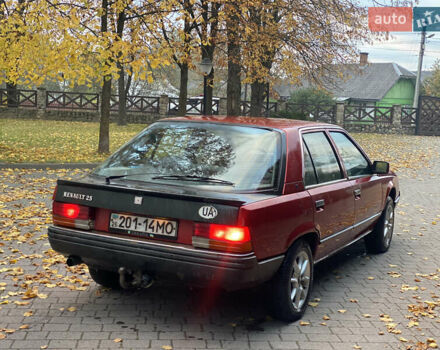 Красный Рено 25, объемом двигателя 2 л и пробегом 350 тыс. км за 650 $, фото 6 на Automoto.ua