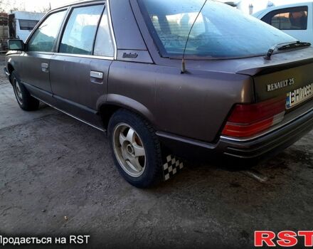 Рено 25, объемом двигателя 2 л и пробегом 214 тыс. км за 870 $, фото 1 на Automoto.ua