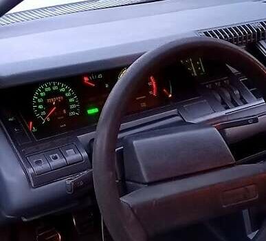 Серый Рено 25, объемом двигателя 2.2 л и пробегом 111 тыс. км за 850 $, фото 7 на Automoto.ua