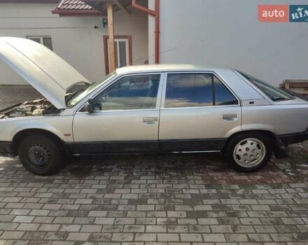 Серый Рено 25, объемом двигателя 2 л и пробегом 378 тыс. км за 841 $, фото 5 на Automoto.ua