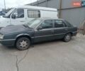 Рено 25 1990 у Києві на Automoto.ua Сірий Рено 25, об'ємом двигуна 2.8 л та пробігом 260 тис. км за 800 $, фото 2 на Automoto.ua