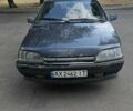 Серый Рено 25, объемом двигателя 2 л и пробегом 300 тыс. км за 650 $, фото 1 на Automoto.ua