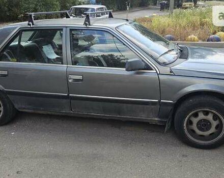 Серый Рено 25, объемом двигателя 2 л и пробегом 300 тыс. км за 650 $, фото 2 на Automoto.ua